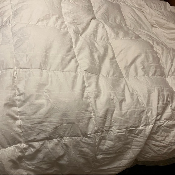 Casa Luna 2 piece set: form mid weight comforter and bamboo duvet cover Queen - Picture 11 of 11